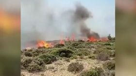 VIDEO Incendiile de vegetație pârjolesc deja Grecia! MAE a emis o atenționare pentru românii care călătoresc acolo